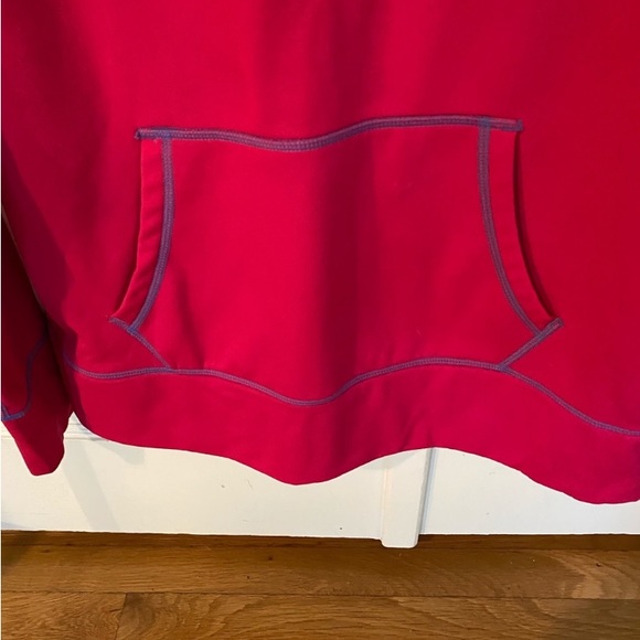 Like new Nike Therma Fit hooded sweatshirt - Picture 2 of 4